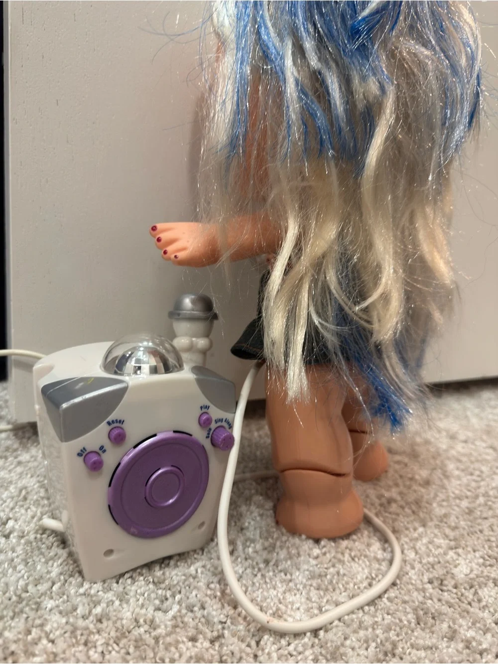 Bratz interactive singing